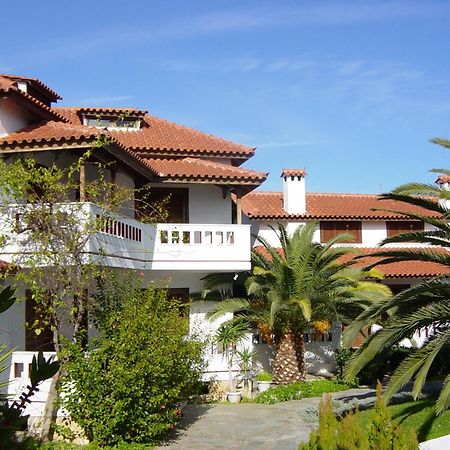 Candia House Buitenkant foto