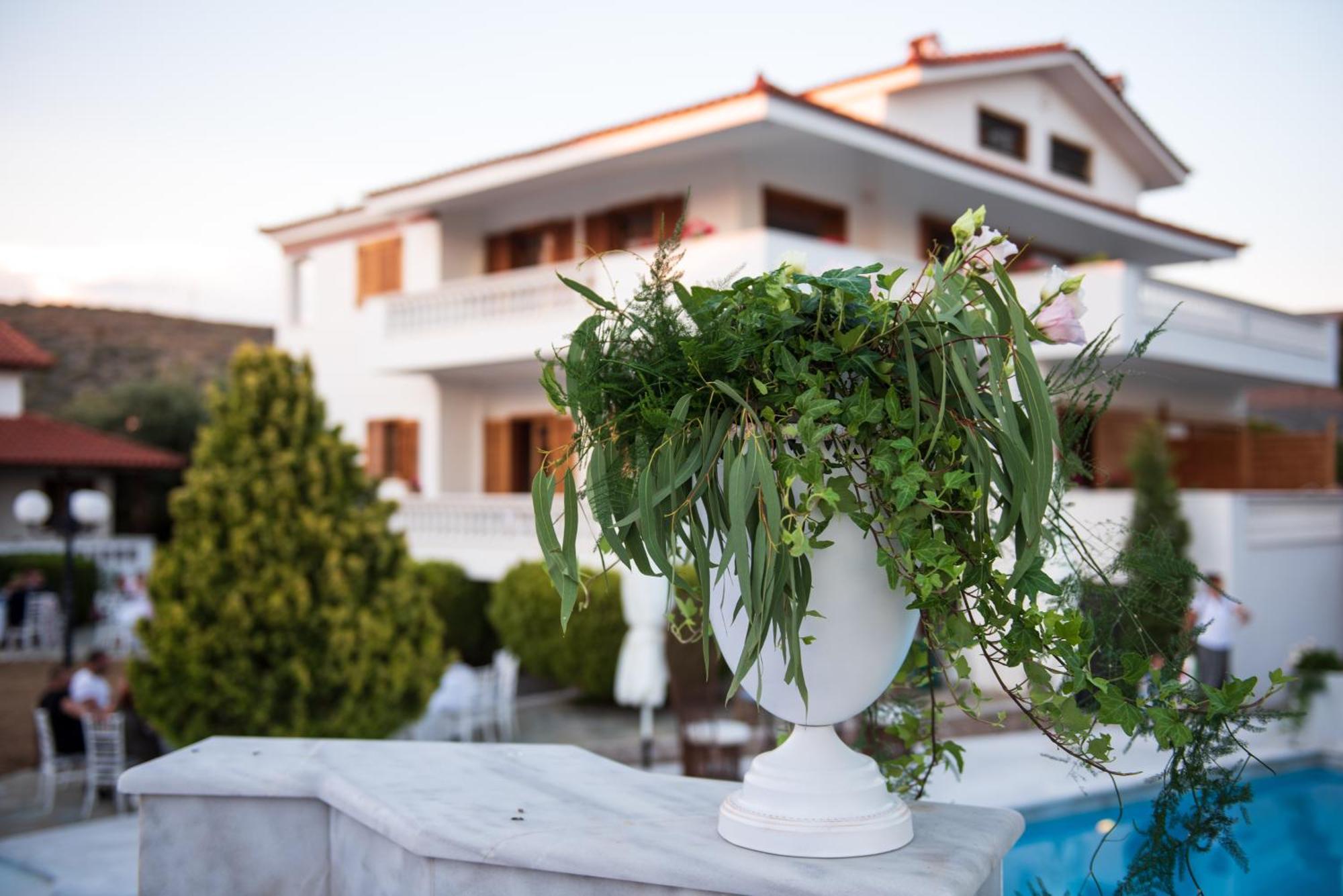 Candia House Buitenkant foto